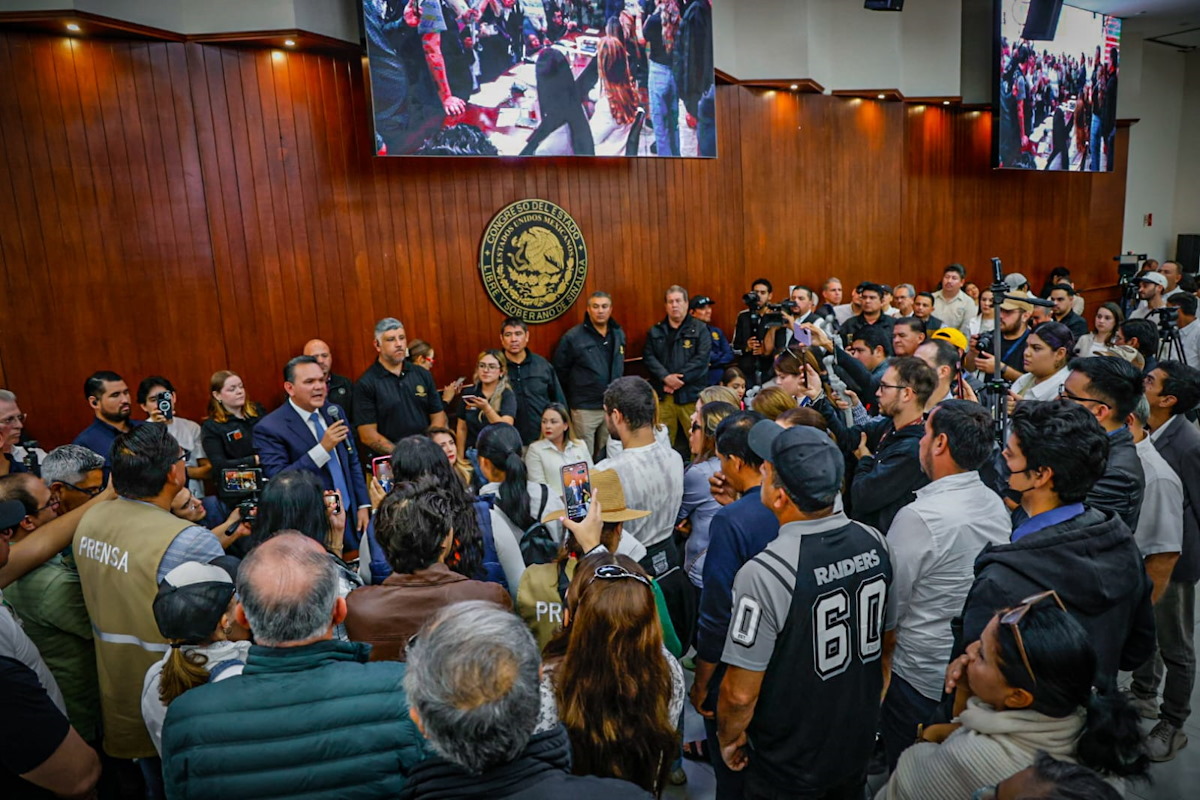 “Que la gente se manifieste si tienen inconformidad”: Rocha tras protesta en el Congreso