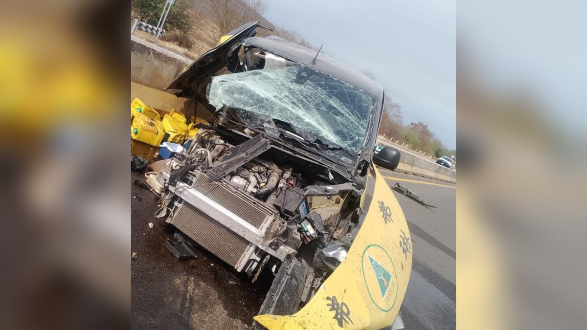 Fallece mujer tras chocar contra un muro de contención sobre la autopista Benito Juárez, en Angostura 