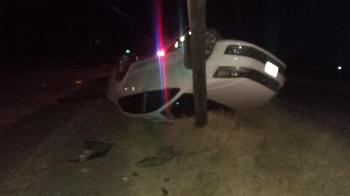 Volcadura en Guasave deja a un joven lesionado