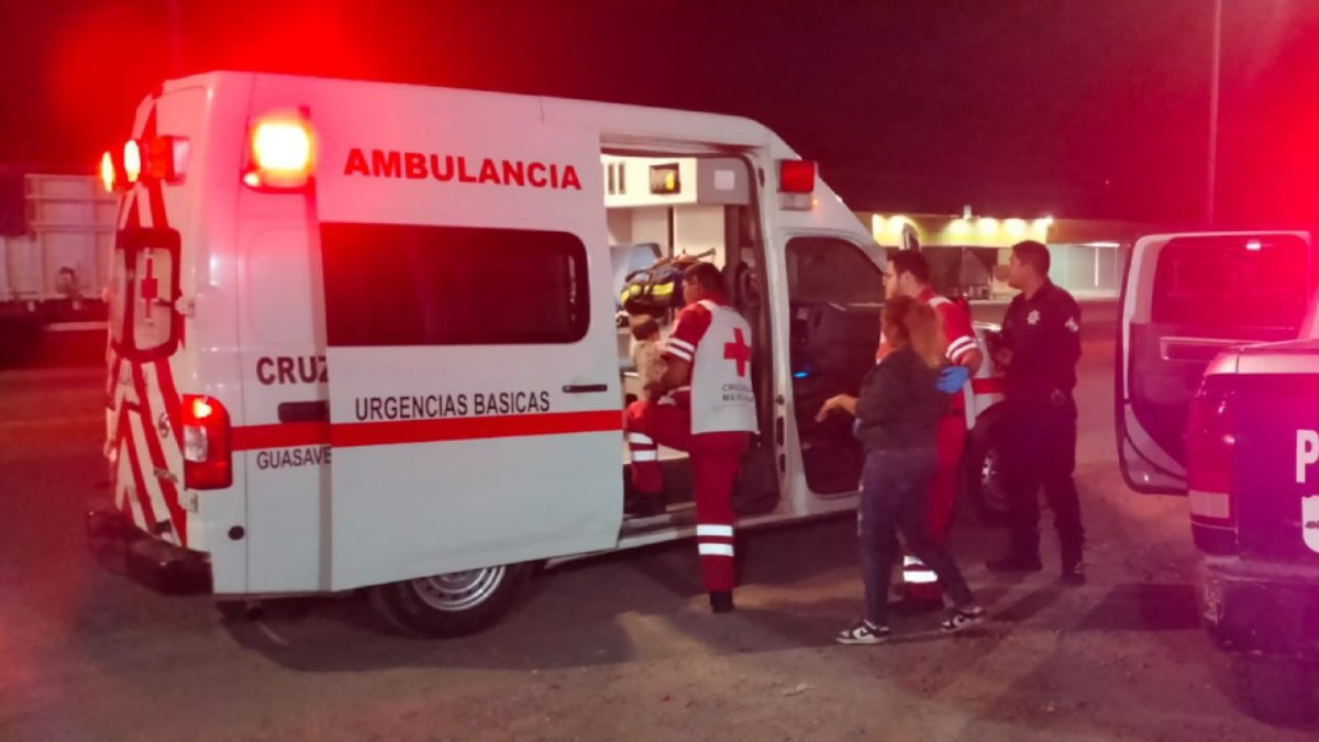 Una mujer y su hija de seis meses resultan lesionadas en un accidente de moto, en Guasave
