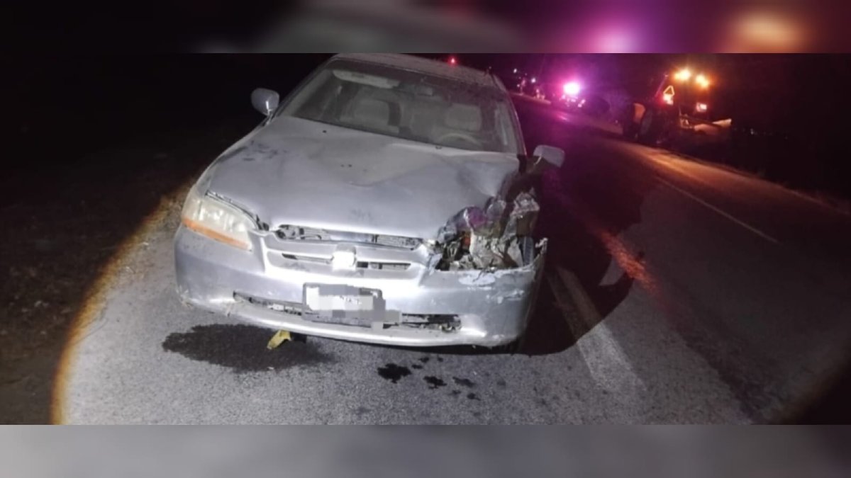 Aparatoso choque por carretera a Las Glorias, Guasave, deja cuantiosos daños materiales