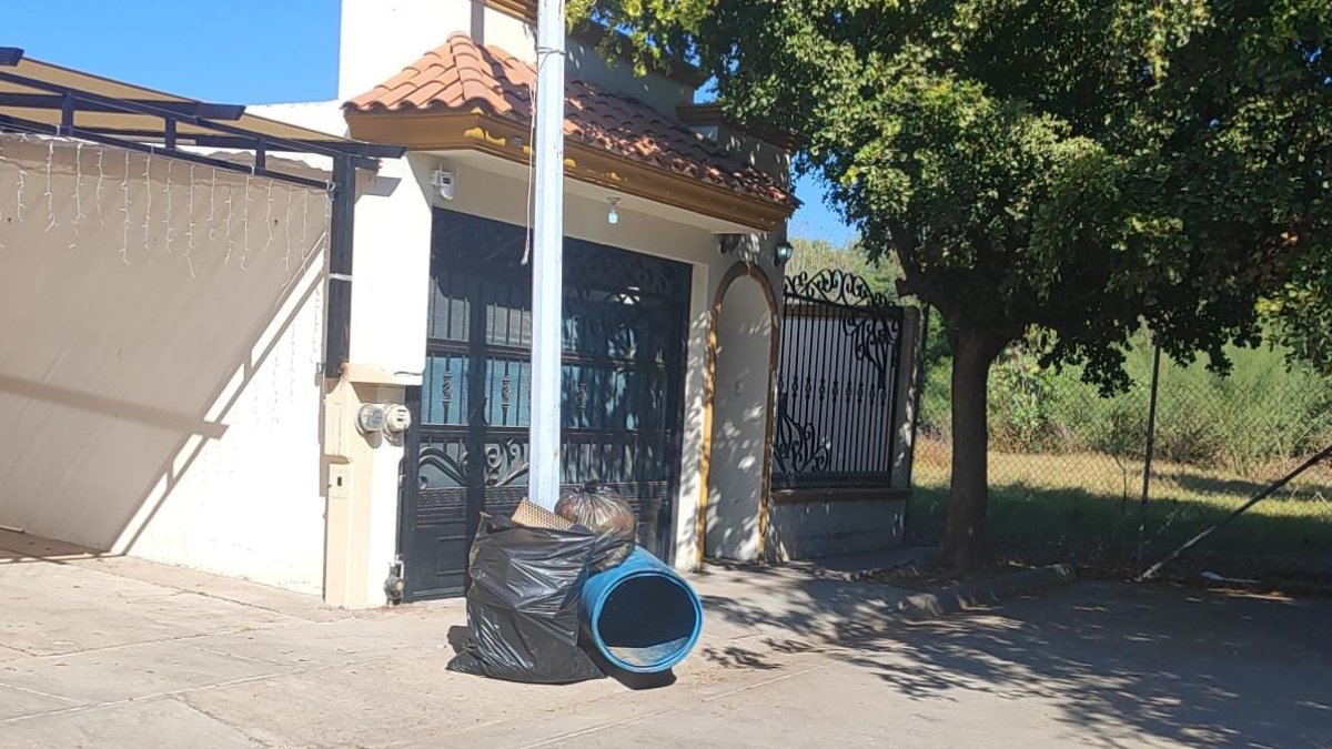 Inconformidad de vecinos en Paseo de Las Aves por falta de recolección de basura en Los Mochis