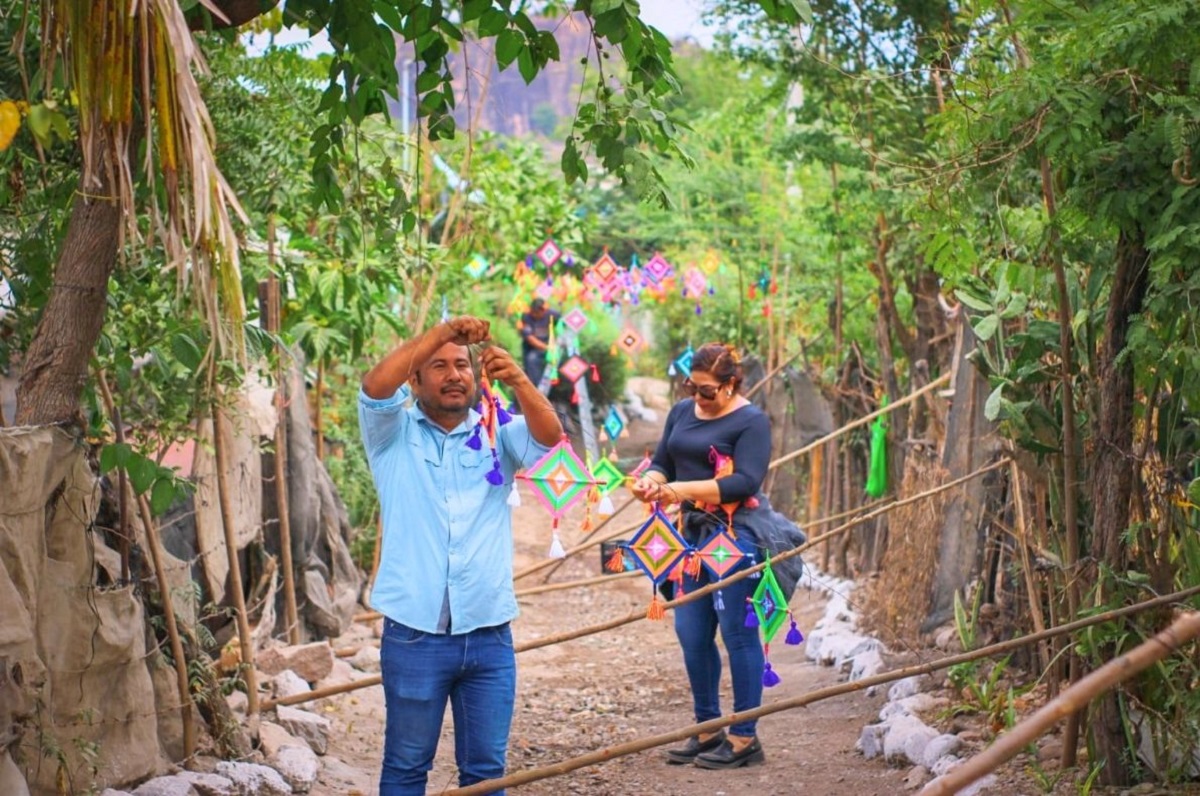 Escuinapa inaugura el renovado callejón fotográfico Las Flores