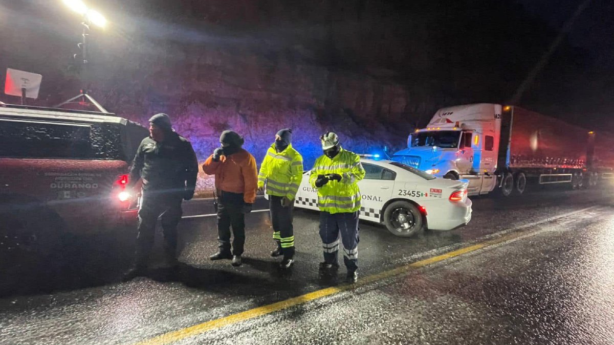 Cierran temporalmente la Mazatlán- Durango, la carretera se ha cristalizado en zona serrana de Durango y Sinaloa
