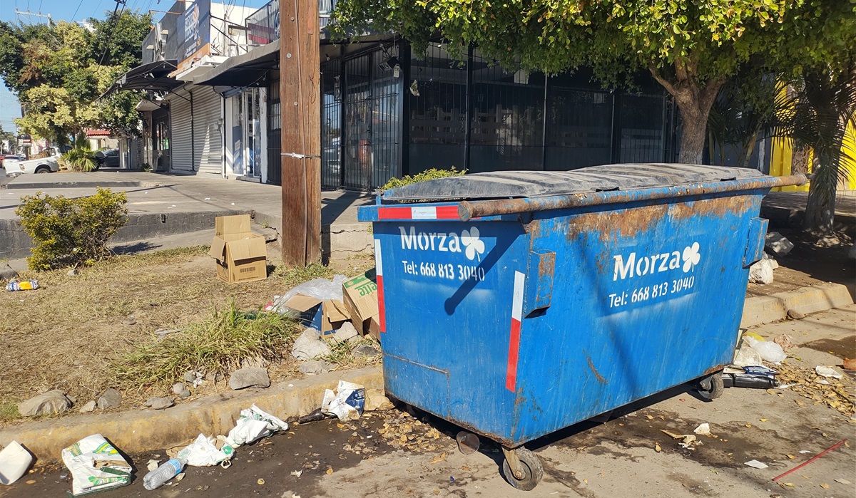 Ordena Gobierno de Ahome a comercios retirar contenedores de basura de la vía pública