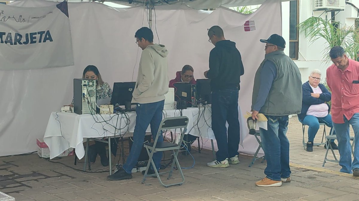 Contribuyentes del predial madrugan en Ahome para cubrir su impuesto y evitar problemas este 2025