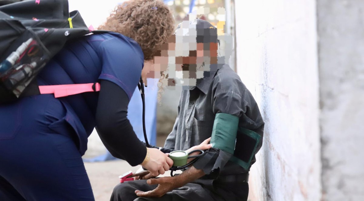 Don Alfredo, jornalero víctima de desnutrición en cuartería de Ruiz Cortines, murió en el hospital de Guasave