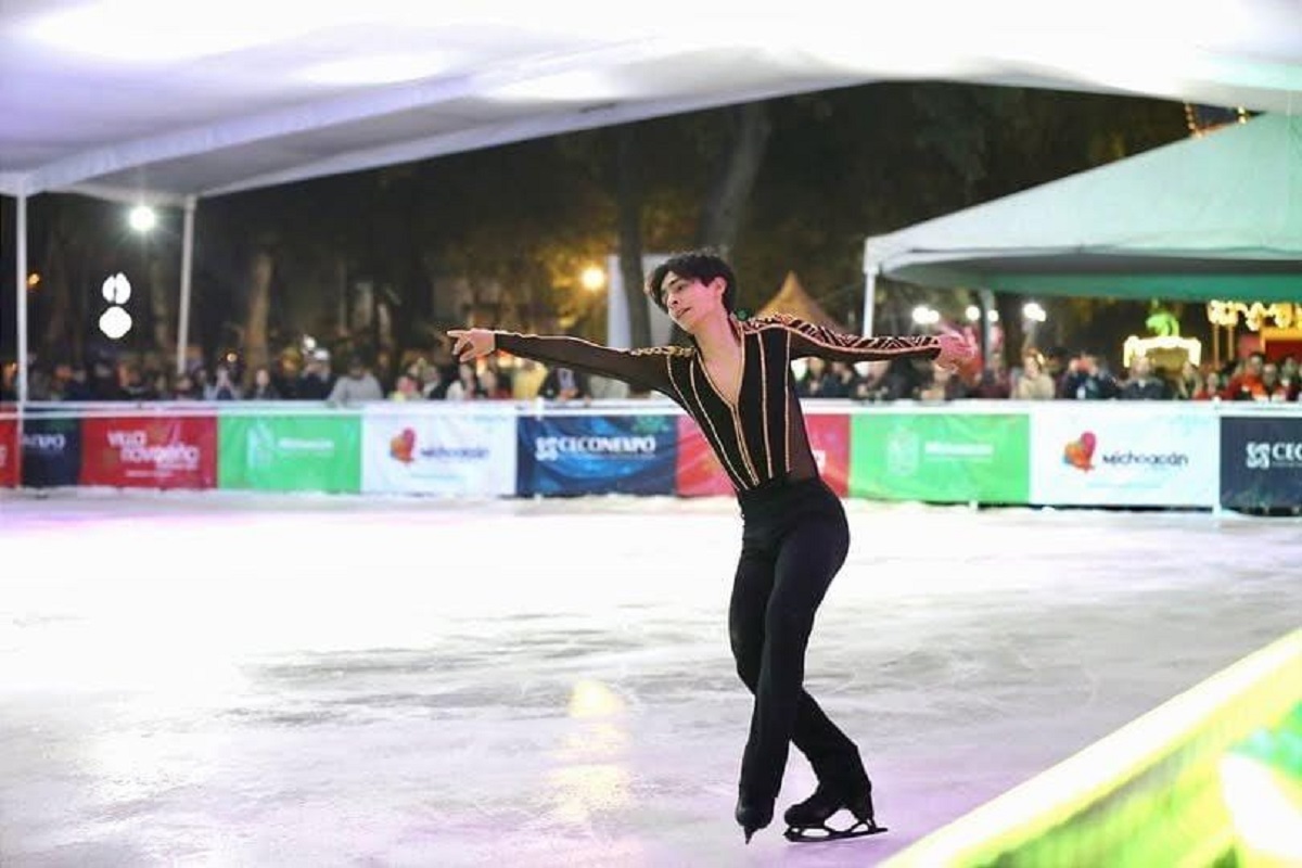 Donovan Carrillo gana histórica medalla en el Bavarian Open 2025 de Patinaje Artistico sobre hielo