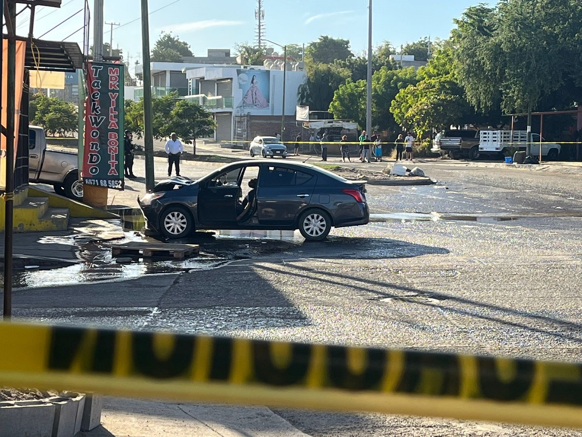 A bordo de un carro ejecutan a balazos a dos hombres en la colonia Huizaches de Culiacán