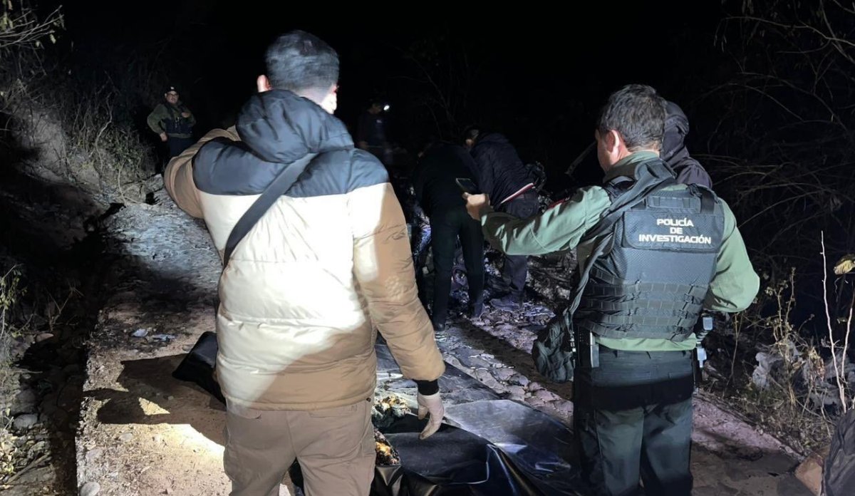 Enfrentamiento entre civiles armados deja dos muertos y varios vehículos calcinados en Escuinapa