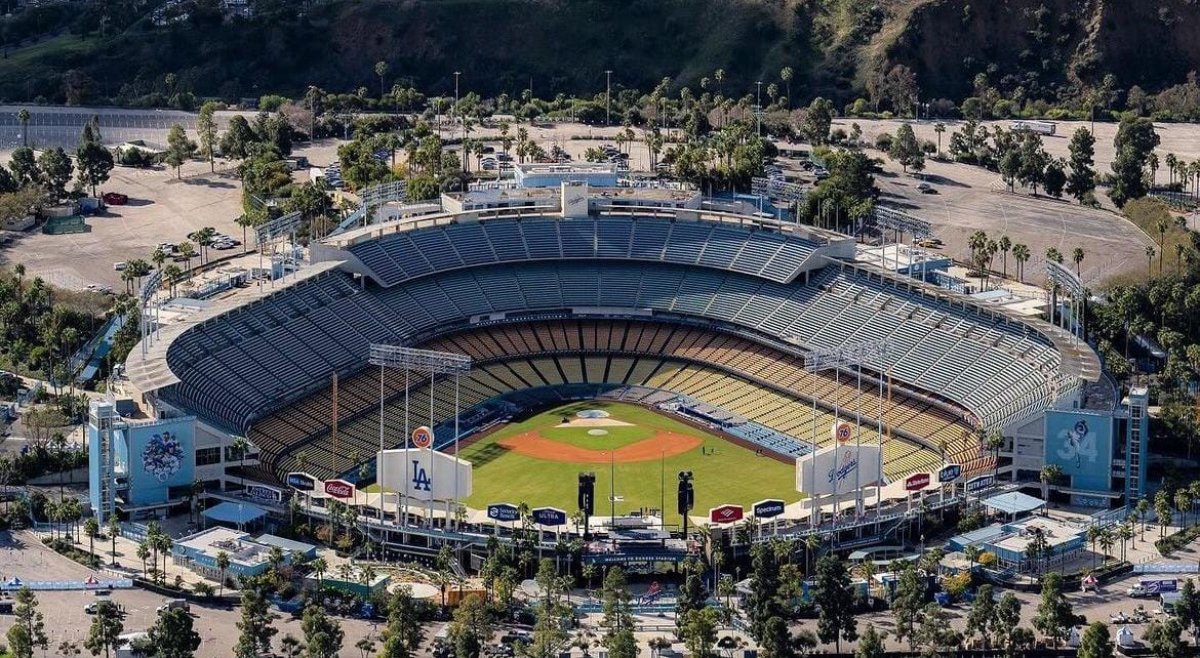 Equipos deportivos de Los Ángeles se unen para apoyar a víctimas de los incendios