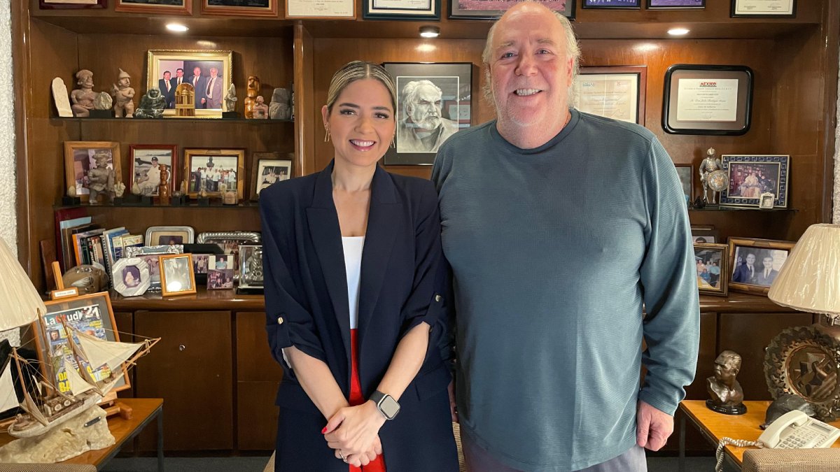 Estrella Palacios y Carlos Berdegué se reúnen para fortalecer el turismo en Mazatlán
