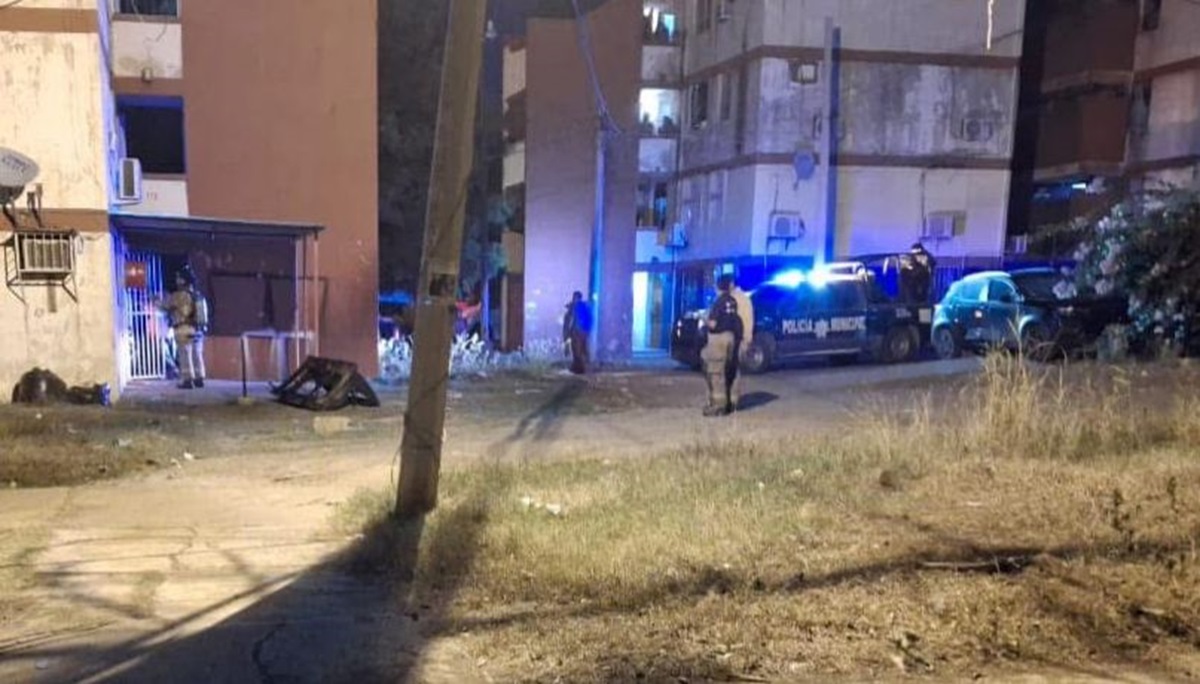Estruendo despierta a vecinos de Mazatlán en Infonavit El Conchi, pero era un tanque de gas