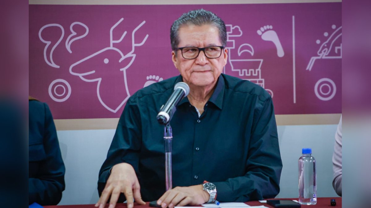¡Falso! No hay denuncia contra director de escuela de Alexander y Gael por “destrozos” en Palacio de Gobierno