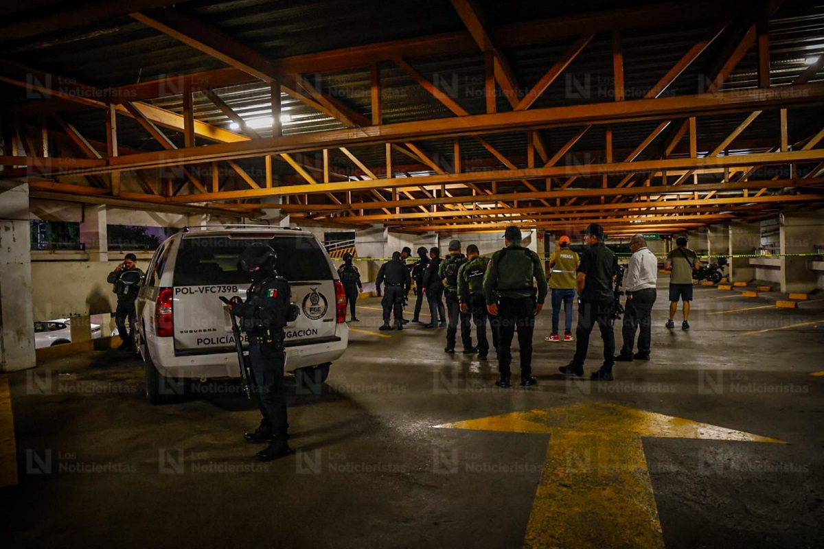 En el estacionamiento de un supermercado ejecutan a balazos a un hombre en Culiacán