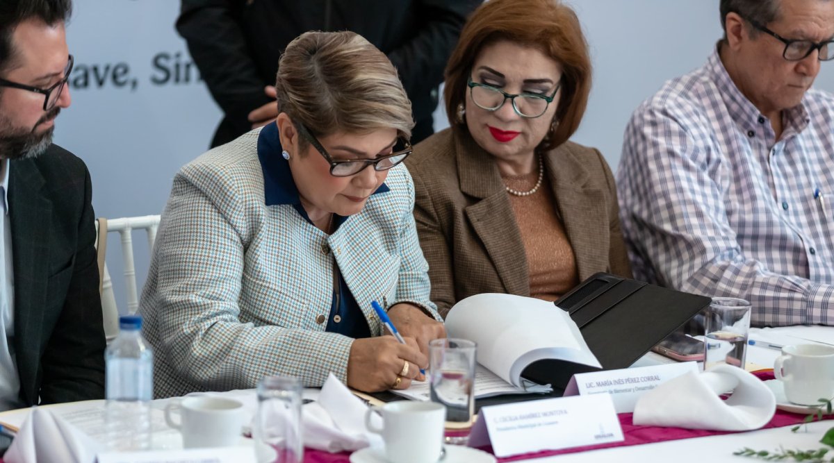 Sinaloa tendrá 29 mil acciones en el Plan Nacional de Vivienda; firman convenio en Guasave