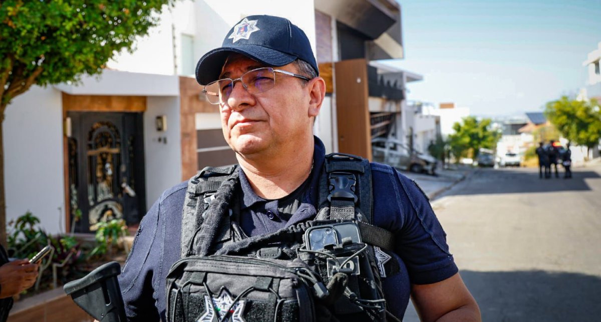 Agradece SSPE al General Zerón 1 año 7 meses de servicio a favor de la seguridad de las y los sinaloenses; se reincorpora a Defensa