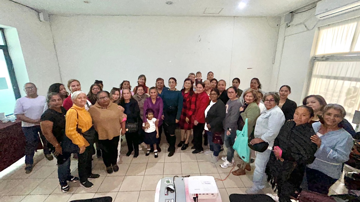 Continúa el empoderamiento económico de las mazatlecas a través del Immujer