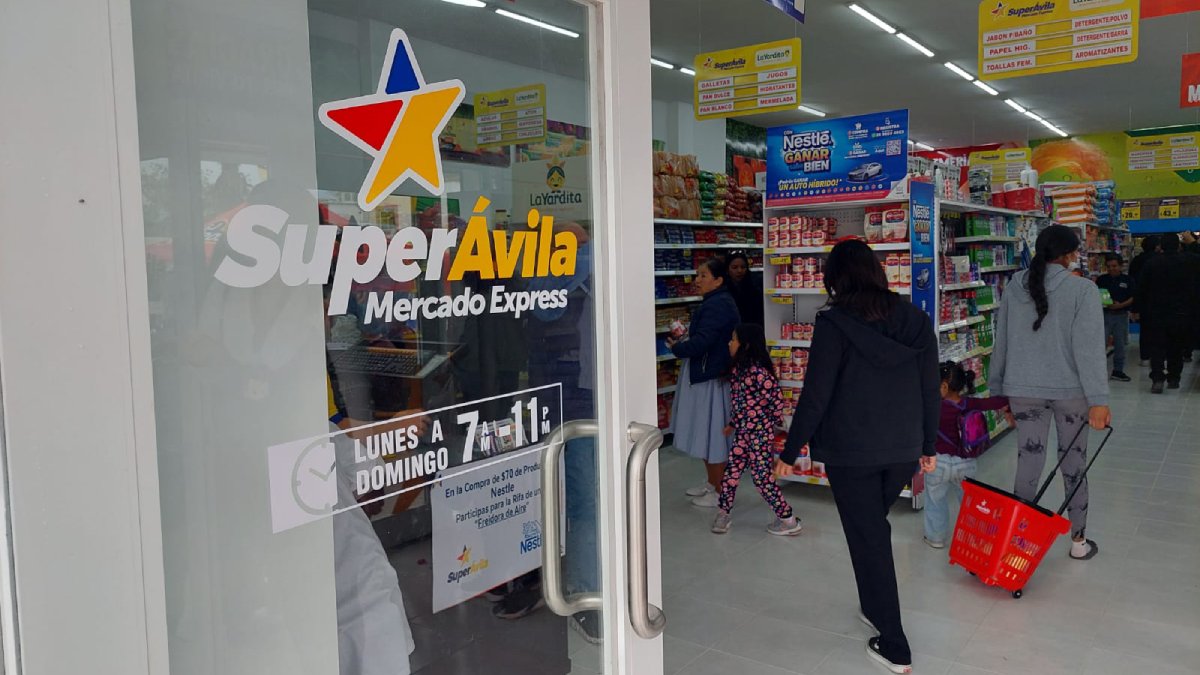 Gran apertura de Súper Ávila, abre la tienda número 57 en Jardines del Bosque en Los Mochis