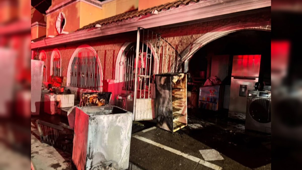Se incendia taller de reparación de electrodomésticos en Mazatlán