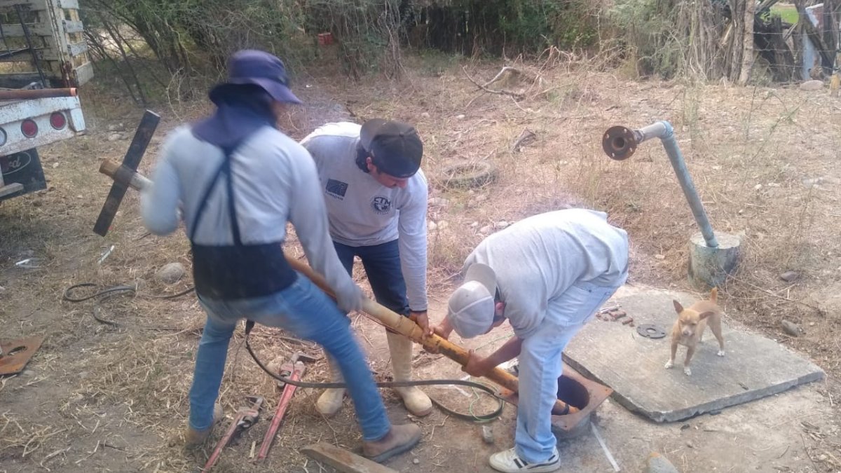 Jumapam coloca nueva bomba para asegurar el suministro de agua en El Pichilingue, Mazatlán