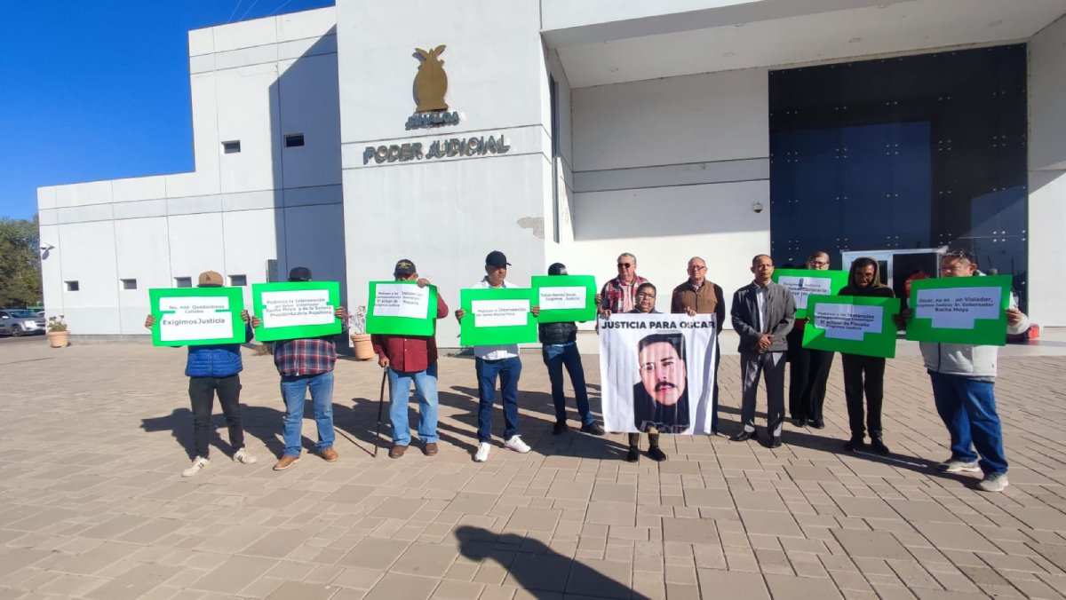 Familiares de Óscar se manifiestan en el Poder Judicial de Ahome, piden marcha a atrás al supuesto abuso sexual