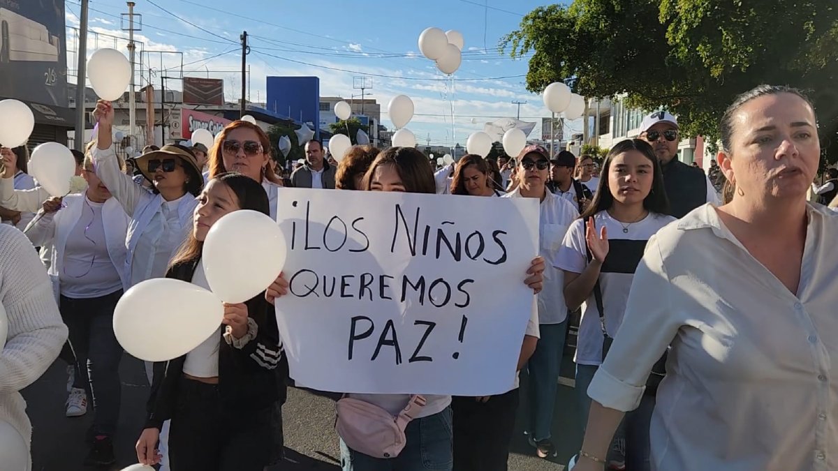 marchan por justicia para familia baleada en culiacan sinaloa