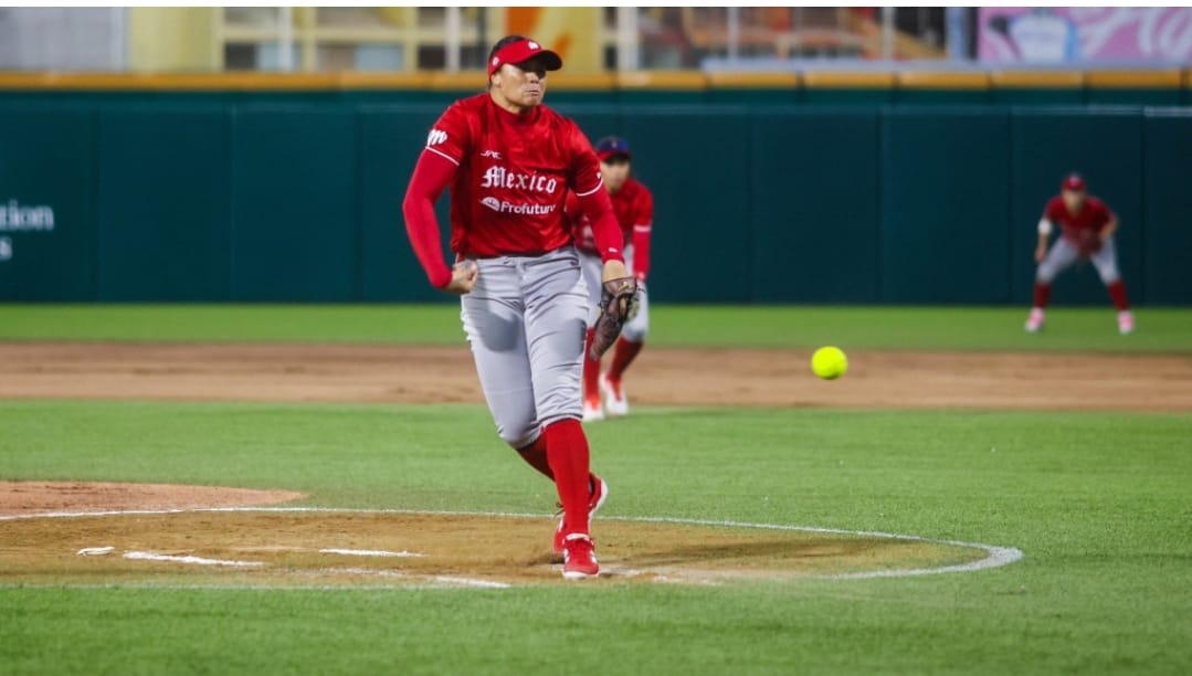 ¡Megan Faraimo es perfecta! Lanzó el primer juego inmaculado en la Liga Mexicana de Softbol