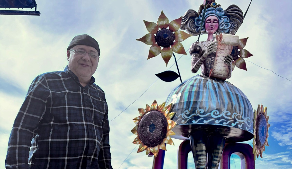 Mazatlán celebra el Centenario de los Juegos Florales con un Monigote carnavalero muy especial