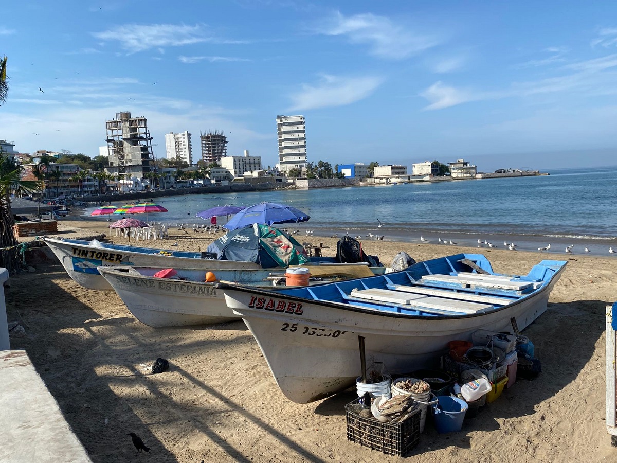 Pescadores de Playa Norte reportan buen producto, pero sin ventas y malos precios