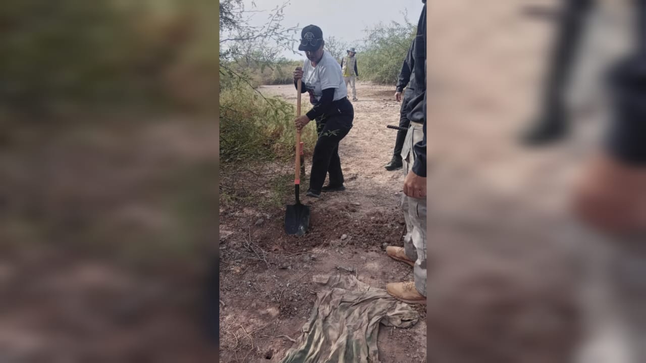 Gestiona Colectivo Rastreadoras de Guasave apoyo de gasolina al Ayuntamiento