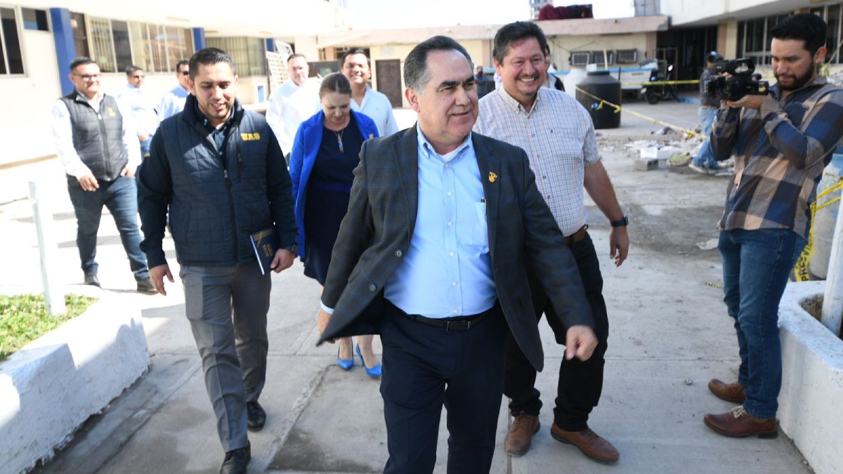 Supervisa el rector Jesús Madueña avance de obras de infraestructura en Mazatlán