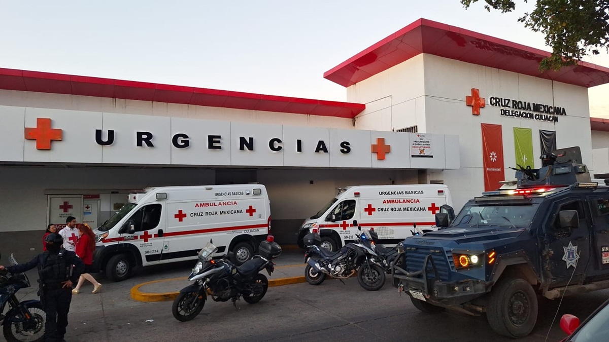 Despojan otra ambulancia de la Cruz Roja en Culiacán; la liberan momentos después