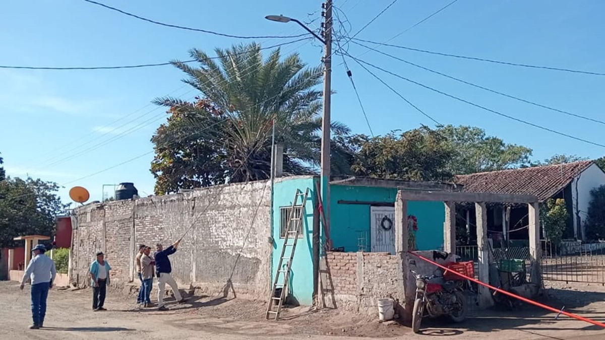 Jumapam restablece el servicio de agua en El Recreo tras daño al cableado eléctrico
