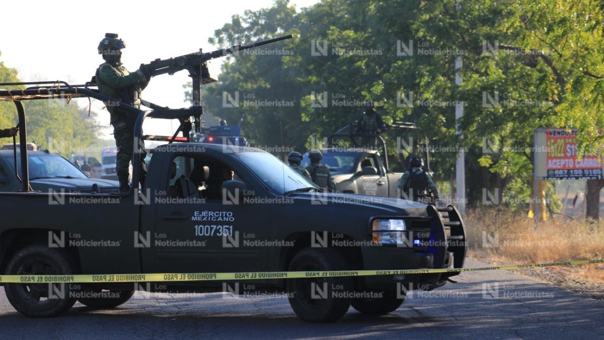 Hubo despojos de camiones urbanos en Culiacán para bloqueos en la carretera a Imala: choferes