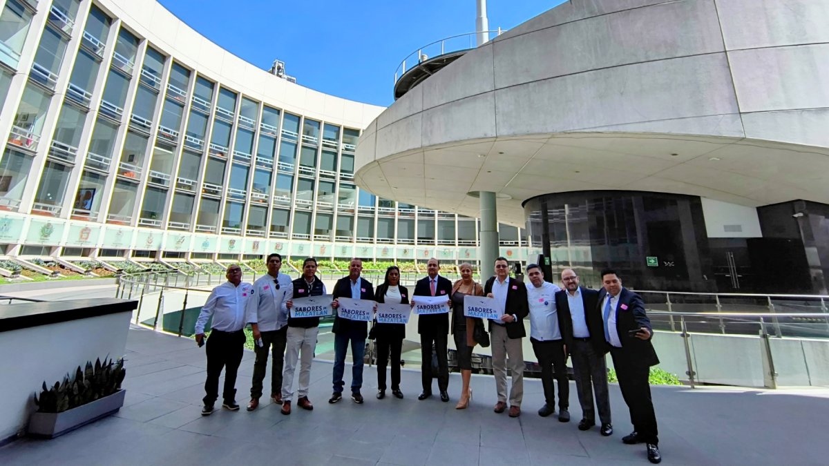 ‘Los Sabores de Mazatlán’ llegan al Senado de la República en CDMX