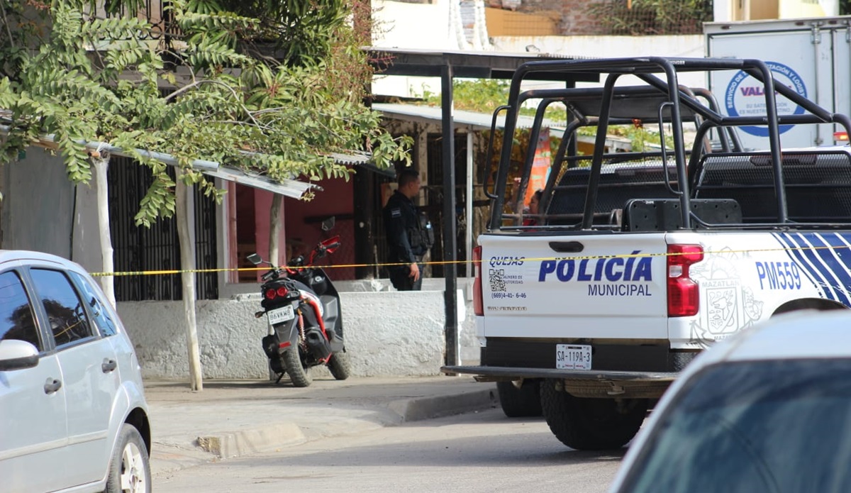 Sujetos armados ingresan a domicilio y lesionan a un hombre, en Mazatlán