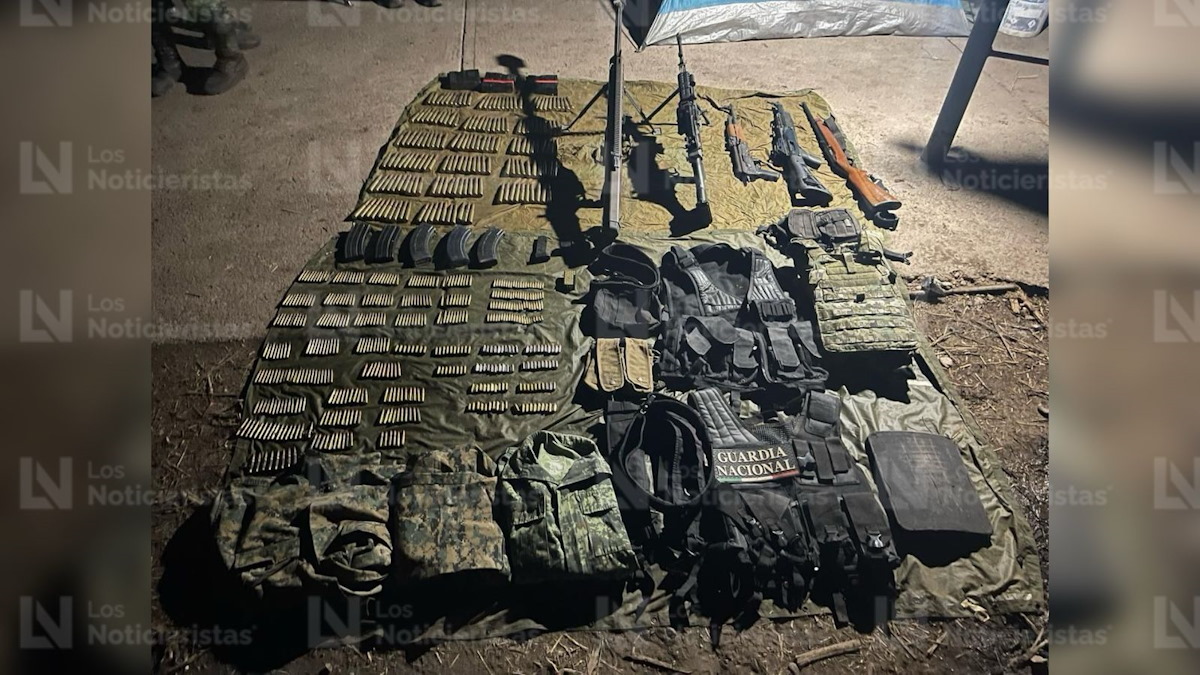 ¡Un arsenal! Aseguran un Barrett, Minimi, otras armas, cartuchos y equipo táctico en Elota