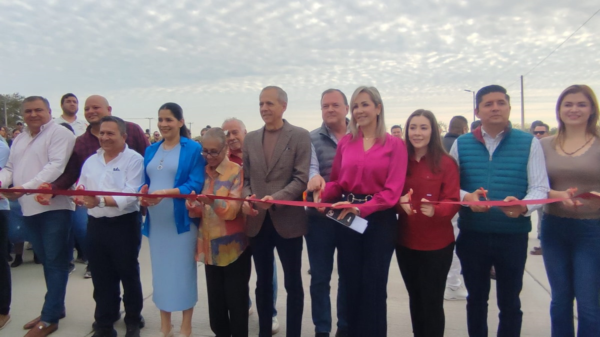 ¡Adiós al polvo! Inauguran tramo de pavimentación de la Agustina Ramírez en Los Virreyes de Los Mochis
