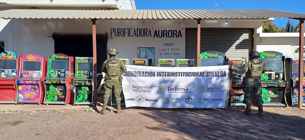 Secretaría de Marina asegura 48 máquinas tragamonedas en Mazatlán y San Ignacio