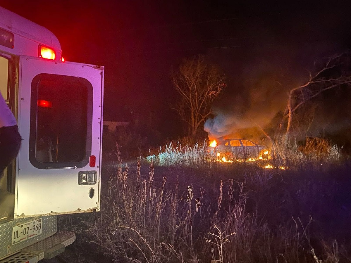 Mujer sonorense sobrevive a aparatoso accidente en la carretera Escuinapa-Teacapán