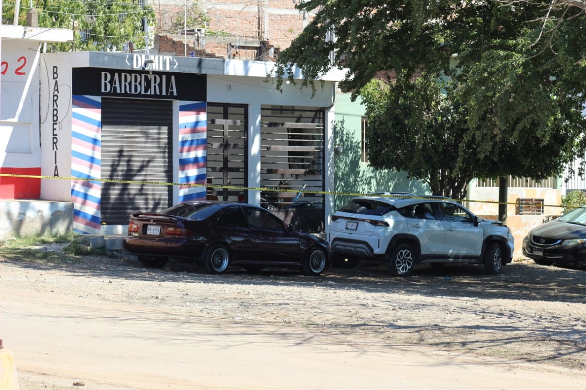 Asesinan a balazos a sujeto afuera de su domicilio en la colonia Flores Magón en Mazatlán