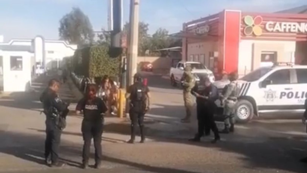 Identifican a hombre asesinado en cafetería de Mazatlán; era originario de Rosario