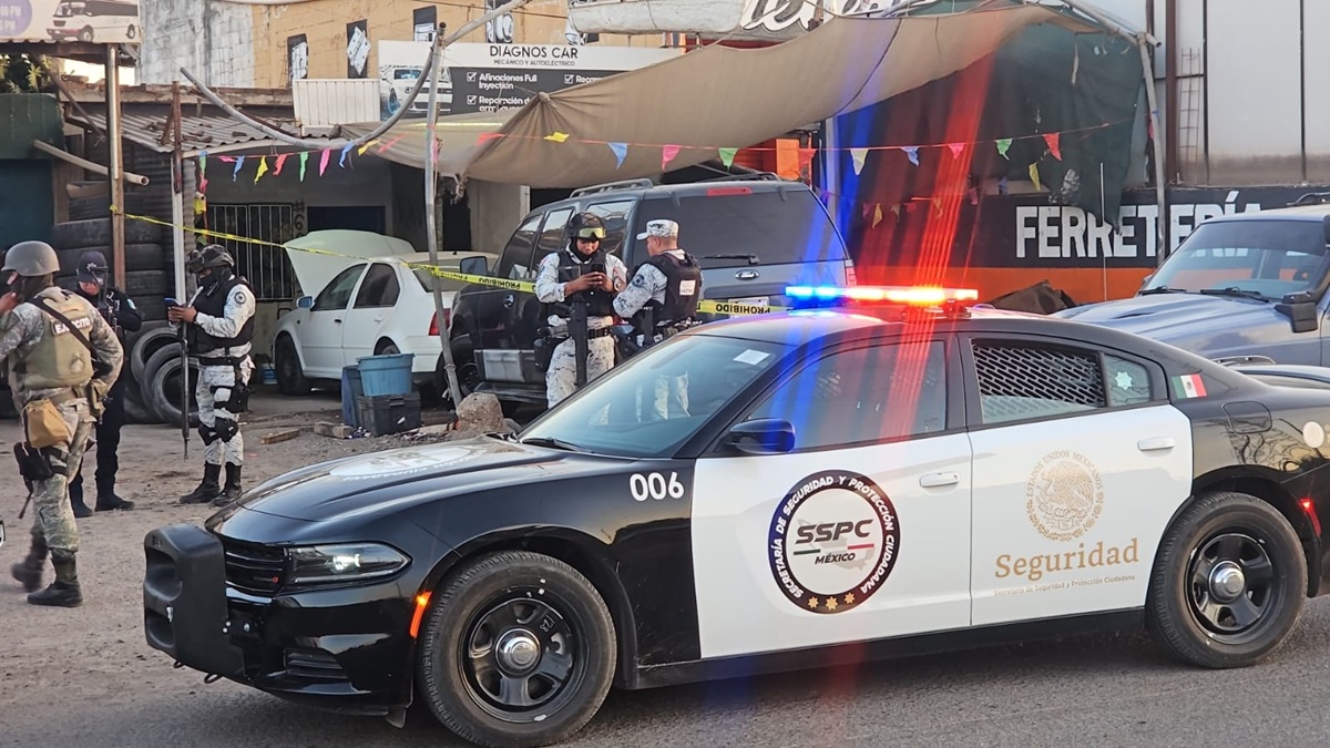 Con ráfagas de “cuerno de chivo” ejecutan a propietario de taller mecánico en Culiacán