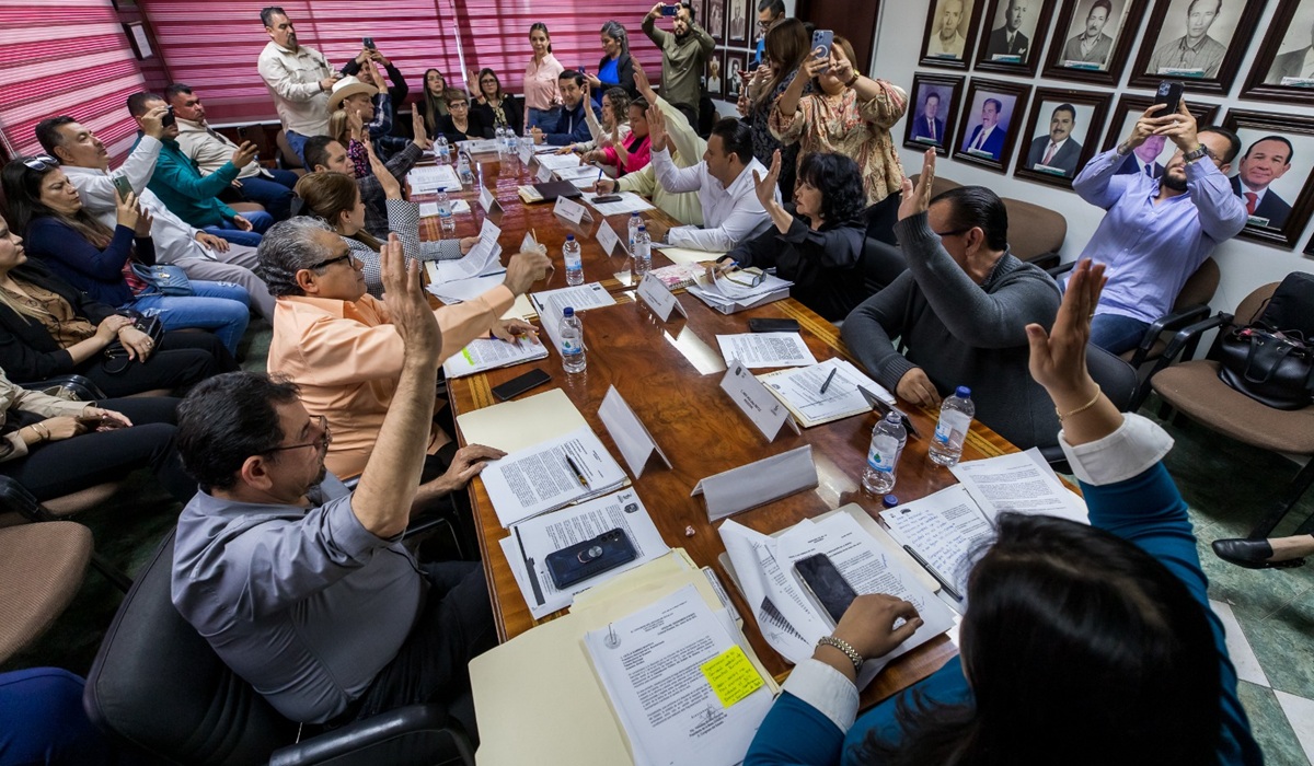 Solicitan desde Cabildo de Guasave descuentos al estado y Congreso para trámites de motocicletas