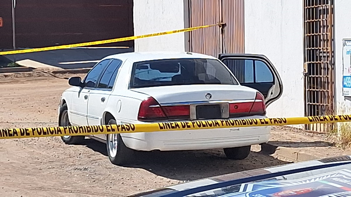 Asaltantes abandonan su vehículo tras atraco millonario a joyería en La Campiña, Culiacán