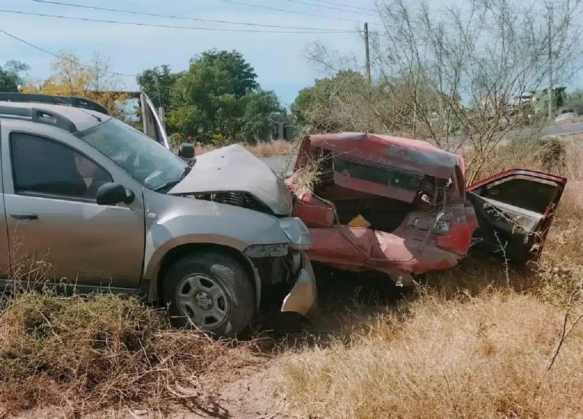 Choque sobre la Calle 300, en Guasave deja un menor de edad lesionado