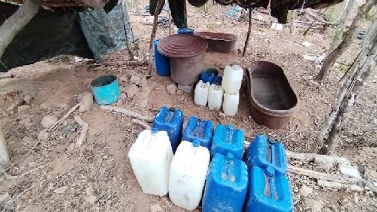 ¡Golpe a la delincuencia! Desmantelan narcolaboratorios de metanfetamina de más 200 mdp en Culiacán y Cosalá