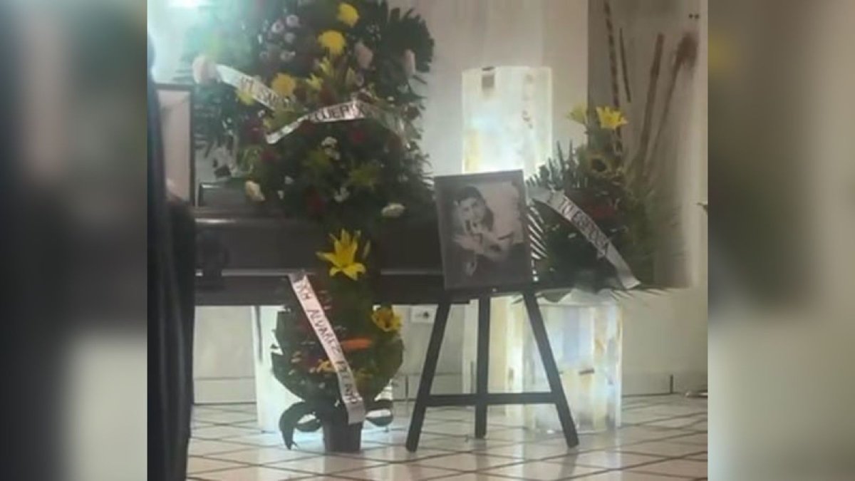 Despiden con tristeza a Guillermo Alexis, repartidor víctima de enfrentamiento en Mazatlán