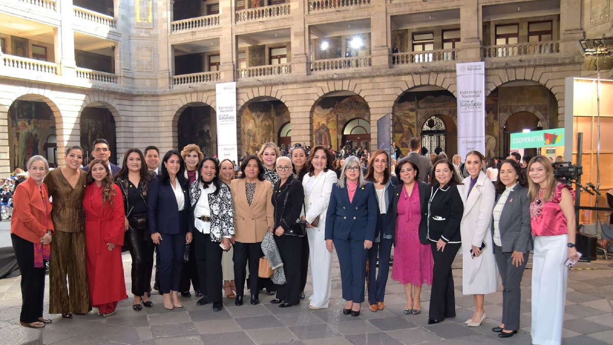 DIF Sinaloa se une a la estrategia nacional “Vive saludable, vive feliz”; asiste Eneyda Rocha